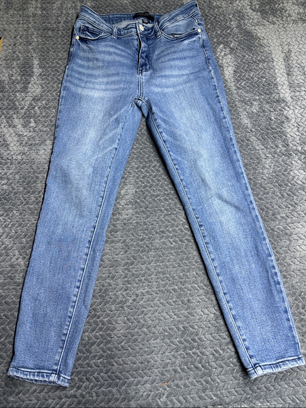 Judy Blue Light Blue Relaxed Fit Jeans